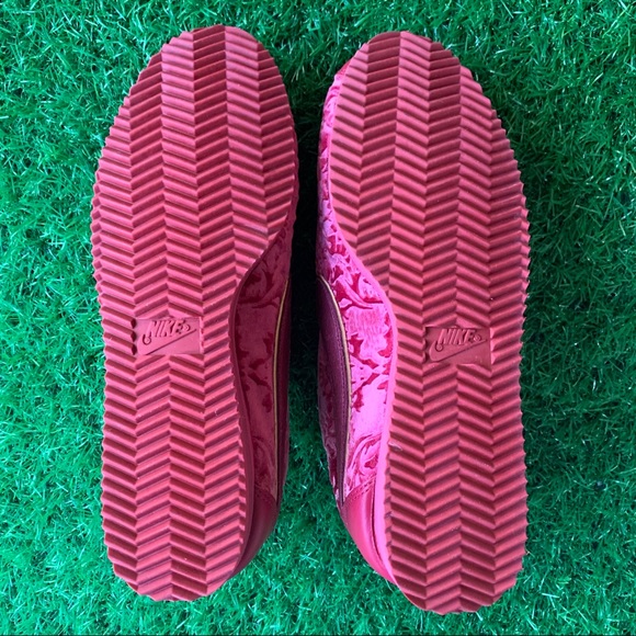 Nike Classic Cortez Se Wmns - Picture 8 of 11